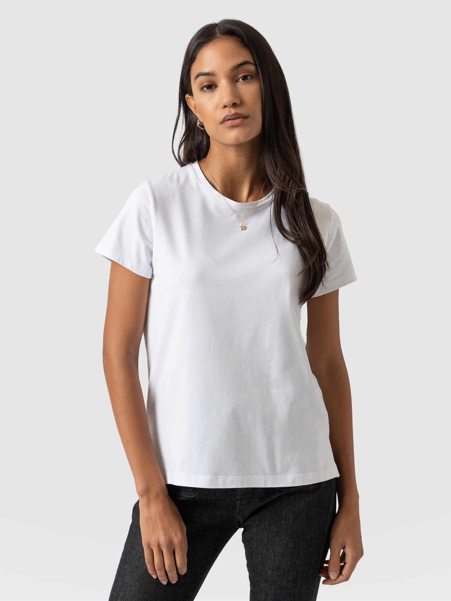 Easy Tee White - Women's T-Shirts | Saint + Sofia® USA